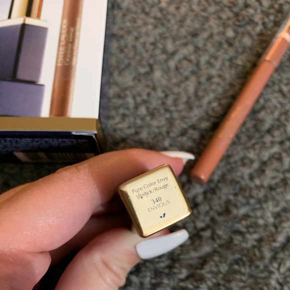 Estée Lauder lip liner lipstick duo kit - Picture 2 of 5